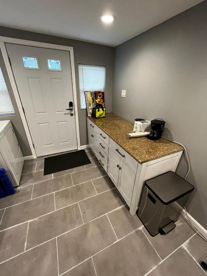 Tuscany 2900 - Classic Italian Style 3Br W Parking Near Airport ฟิลาเดลเฟีย ภายนอก รูปภาพ