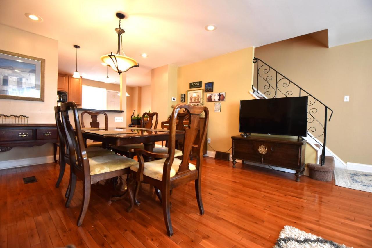 Tuscany 2900 - Classic Italian Style 3Br W Parking Near Airport ฟิลาเดลเฟีย ภายนอก รูปภาพ